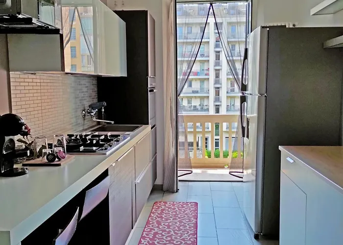 Elegant Smart Suite With Free Parking